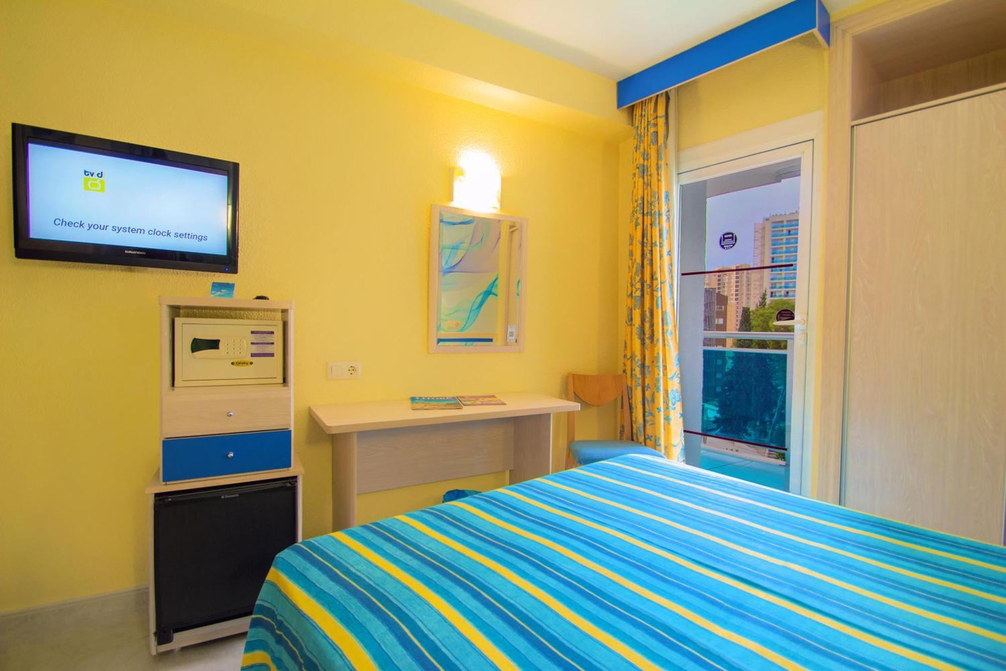 Hotel Servigroup Rialto Бенидорм Номер фото