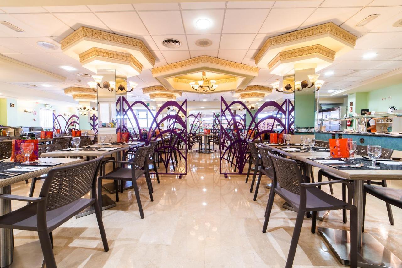 Hotel Servigroup Rialto Бенидорм Экстерьер фото